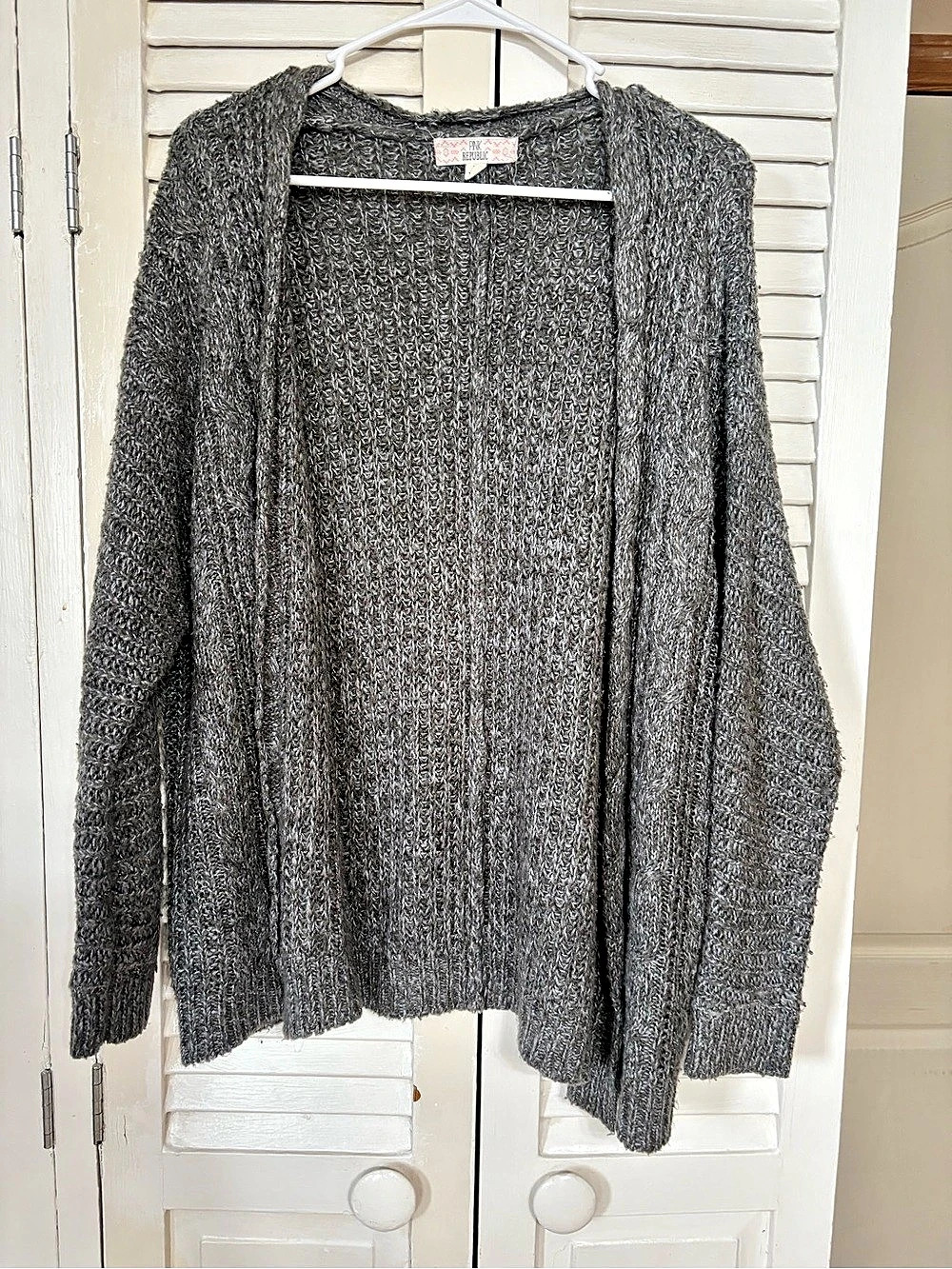 Pink Republic Open Front Cardigan in Gray Size XS